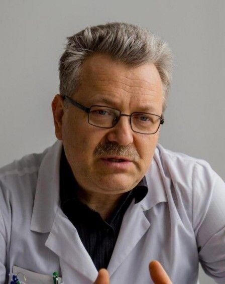Doctor Endocrinologist Marek Pertkiewicz